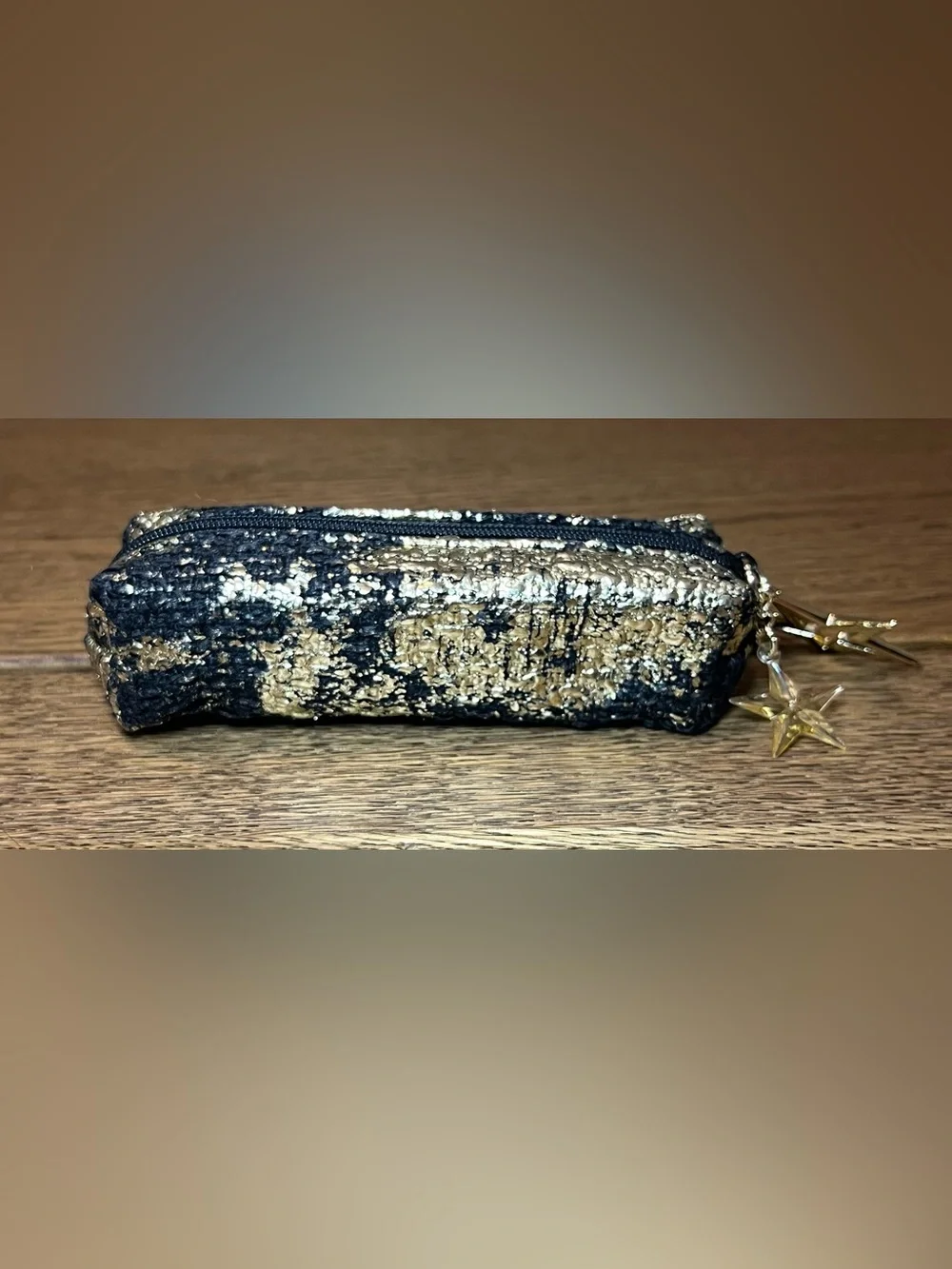 MAC Metallic Gold Black Holiday Star Makeup Cosmetics Bag Pouch Starlit